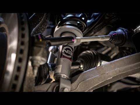 Rough Country N3 Leveling Struts 2 Inch Loaded Chevy/GMC 1500 2014-2018 501063