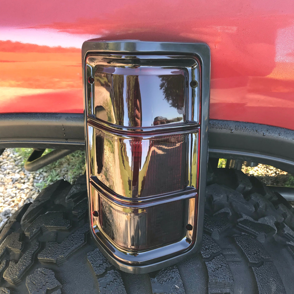 1G 1st Gen 81-93 Taillights Tail Lamps with Black Bezels Driver and Passenger Replacements for Dodge Pickup Far From Stock