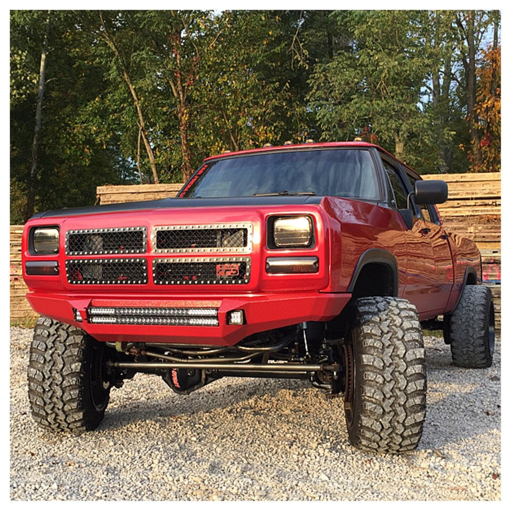 1st Gen Ram "mopar1darrell" Grille Inserts Far From Stock