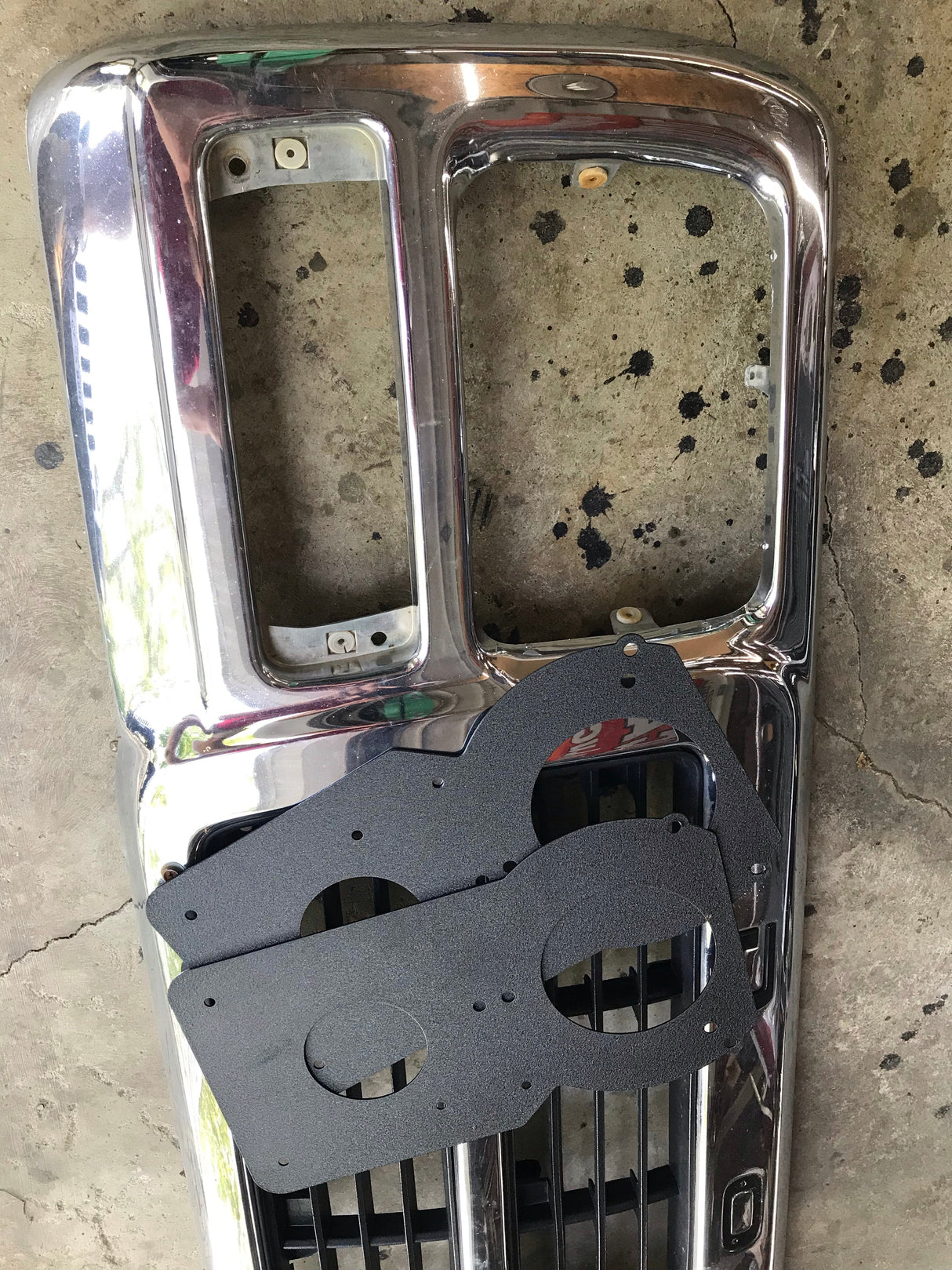 91-93 headlight / grille conversion Pair Far From Stock