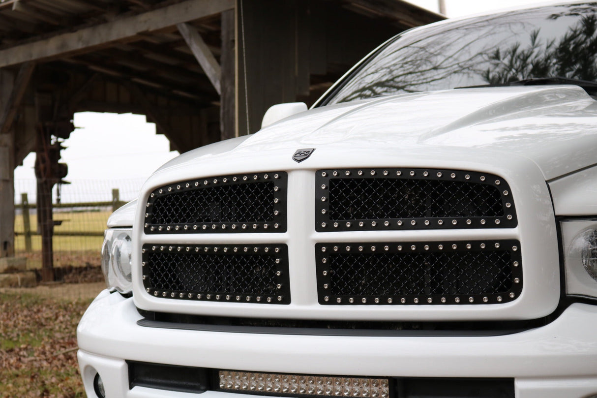 3rd Gen Early Ram FFS Grille Inserts 03-05 Far From Stock