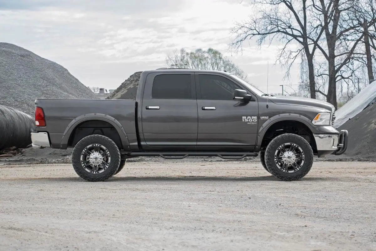 Rough Country 6 Inch Lift Kit Ram 1500 4WD 2012-2018 & Classic 332-config