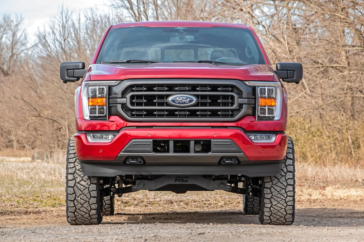 Rough Country 6 Inch Lift Kit Ford F-150 4WD 2021-2026 587-config