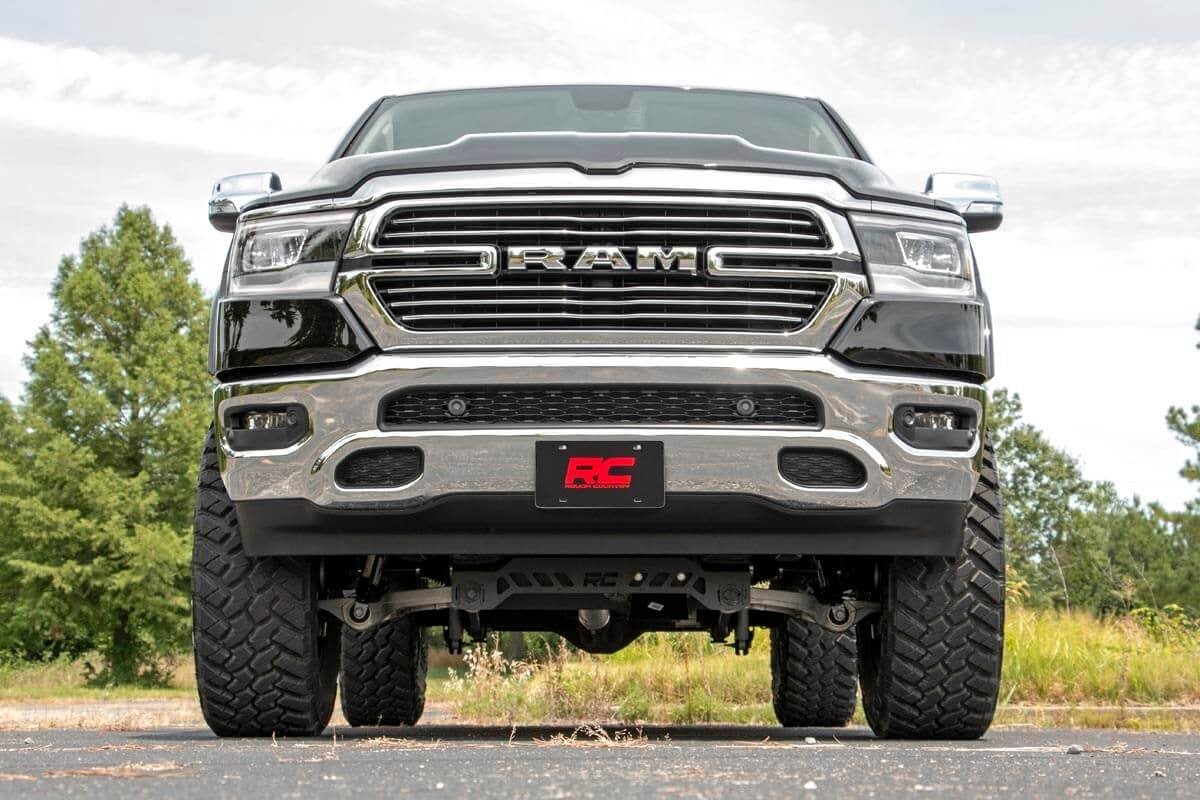 Rough Country 6 Inch Suspension Lift Kit Ram 1500 4WD 2019-2024 33930A