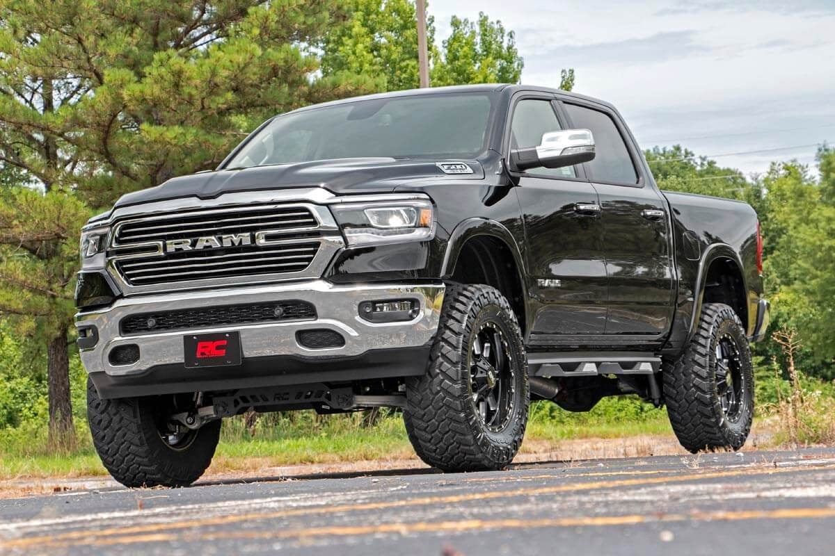 Rough Country 6 Inch Suspension Lift Kit Ram 1500 4WD 2019-2024 33930A