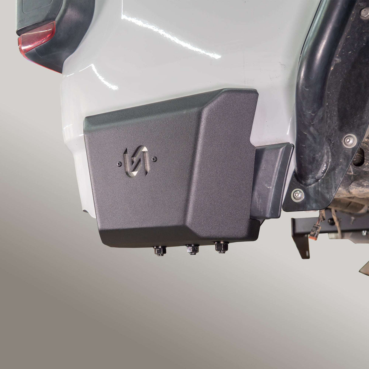 Jeep JT Gladiator Corner Guards Turn Offroad
