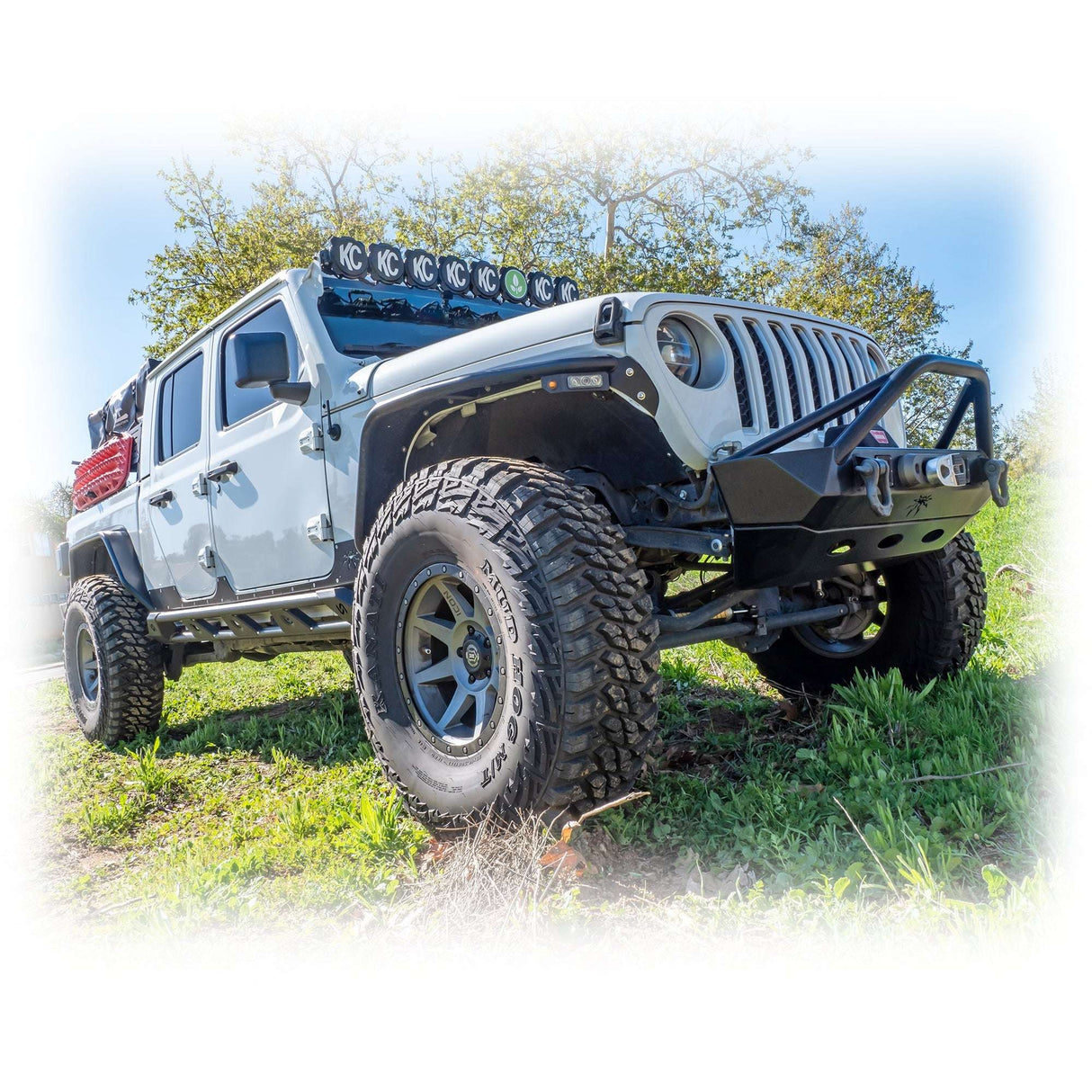 Jeep JT Gladiator Rock Sliders | With Frame-Mount System | 2020–2025 Turn Offroad