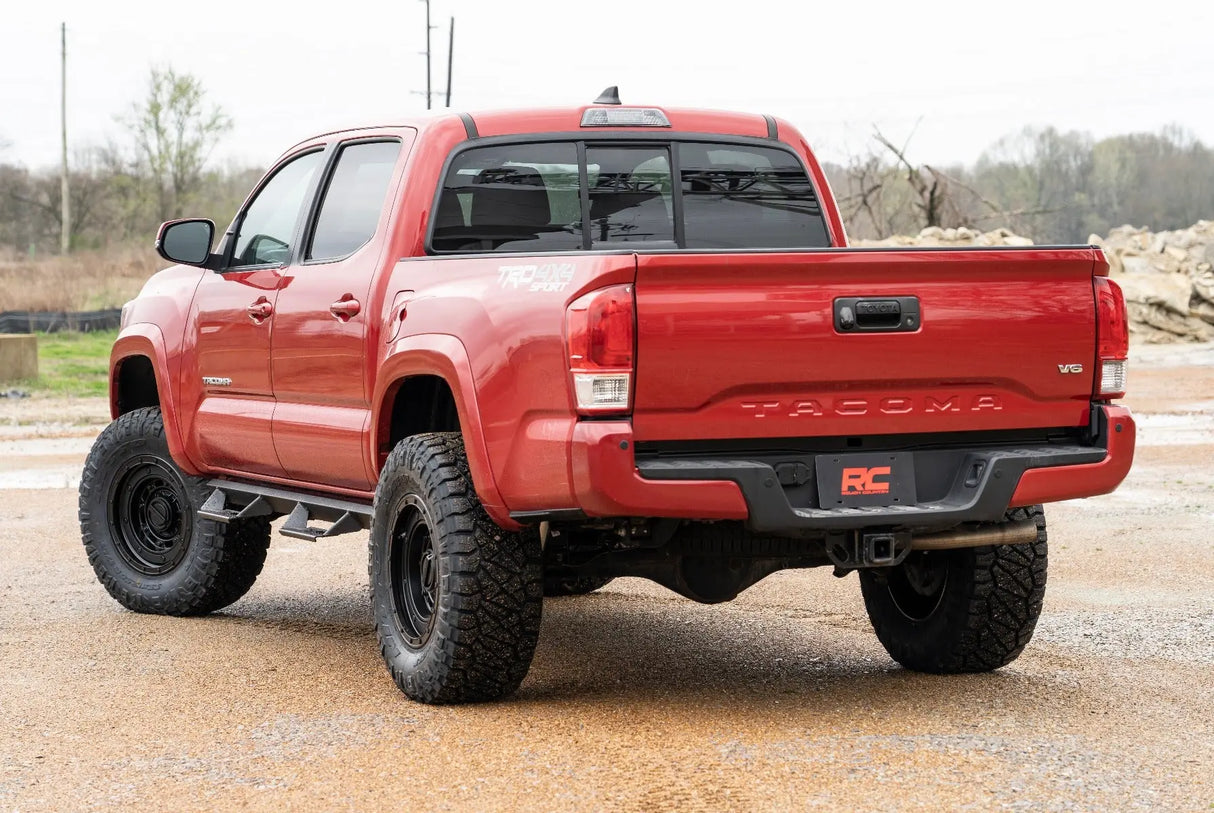 Rough Country 3.5 Inch Lift Kit Toyota Tacoma 2WD/4WD 2005-2023 74231