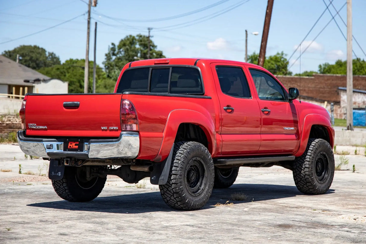 Rough Country 3.5 Inch Lift Kit Toyota Tacoma 2WD/4WD 2005-2023 74231