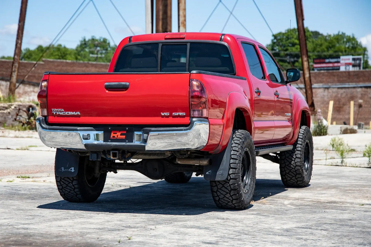 Rough Country 3.5 Inch Lift Kit Toyota Tacoma 2WD/4WD 2005-2023 74232