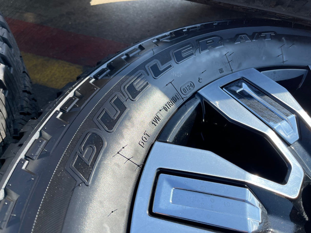20" GMC Sierra DENALI ULTIMATE 2500 3500 OEM wheels rims 5958 14138 DISCOUNTED Texas Truck Tire