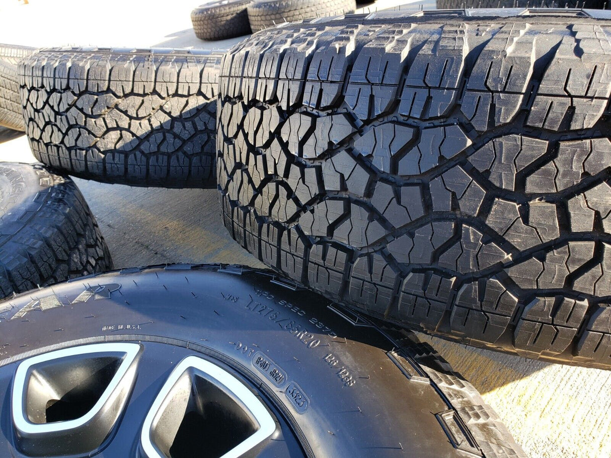 20" Ford F-250 F-350 OEM Lariat Platinum wheels rims 10486 A/T tires NEW Texas Truck Tire