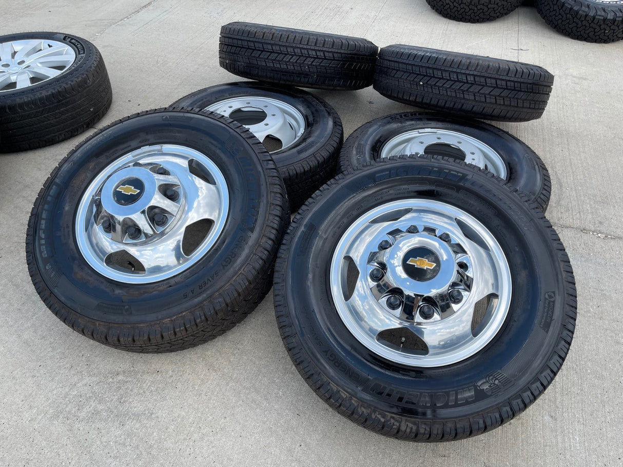 17" Chevy Silverado GMC Sierra 3500 Dually rims wheels OEM 5519 5520 NEW Texas Truck Tire
