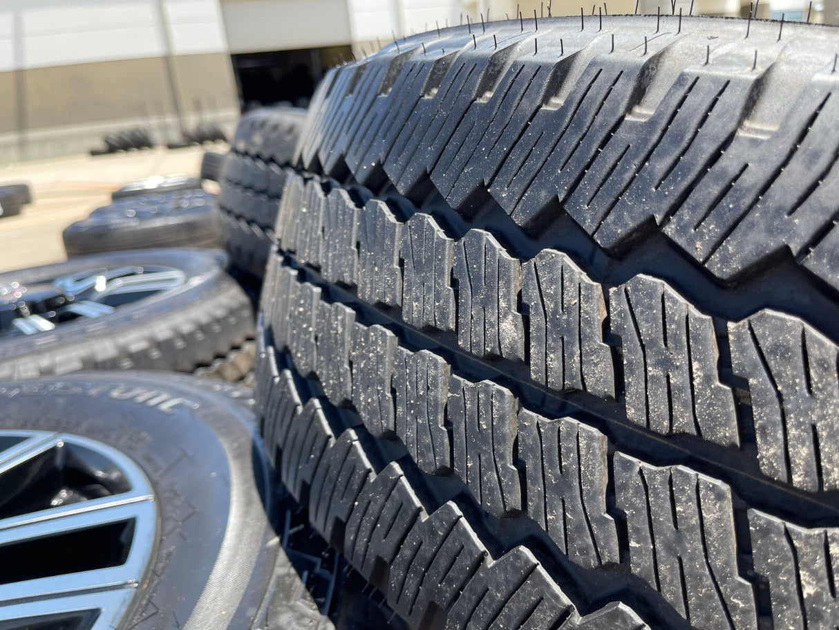 20" GMC Sierra AT4 2500 3500 OEM wheels rims 5950 Silverado 2023 2024 2025 2026 Texas Truck Tire