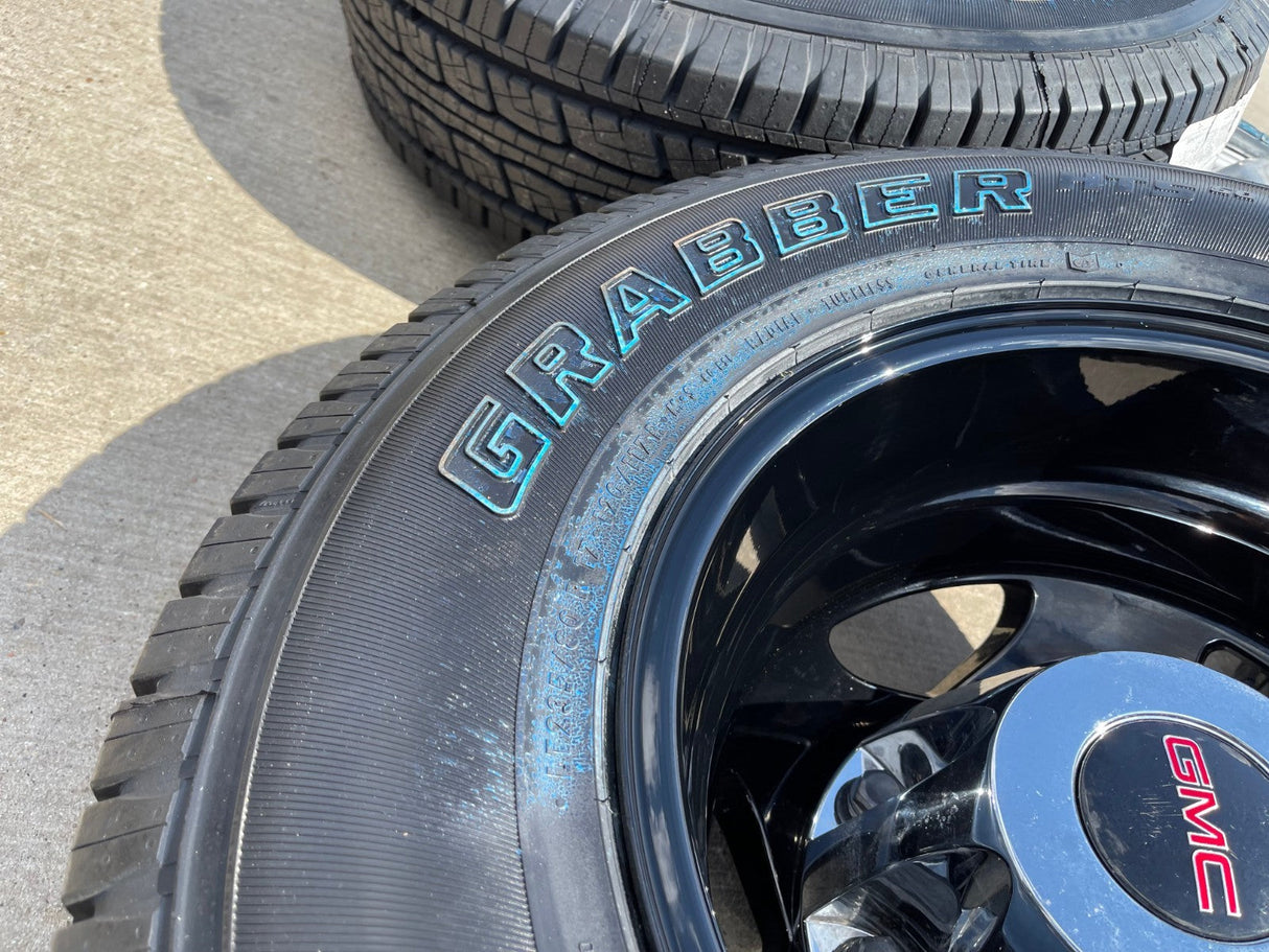 17" GMC Sierra Chevy Silverado 3500 Black Dually rims wheels OEM 5519 5520 NEW Texas Truck Tire