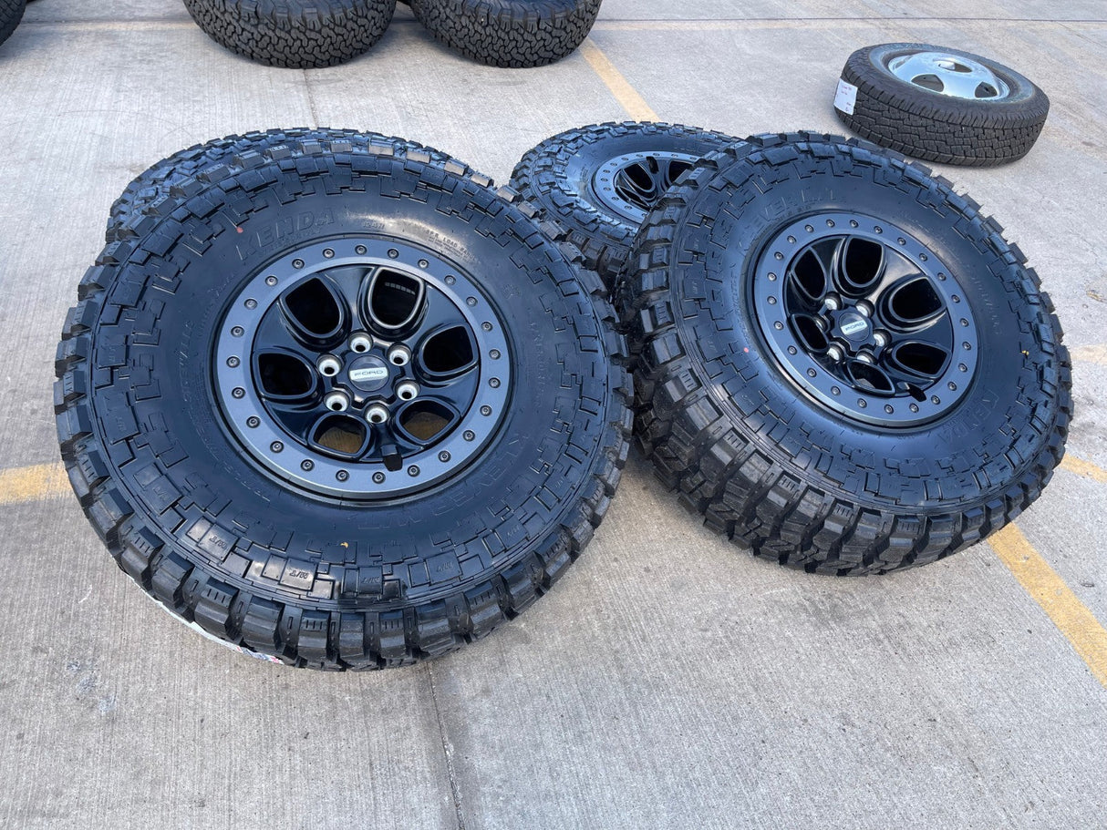 17" Ford F-150 Raptor OEM BEADLOCK rims wheels 10459 95210 M/T2 37" tires NEW Texas Truck Tire