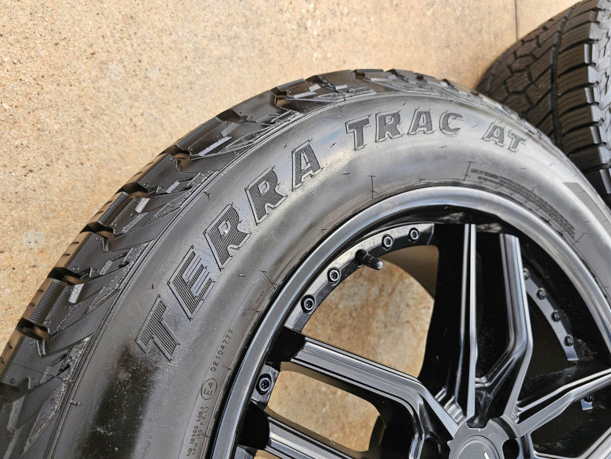 20" 20x9 NICHE Methos M194 Jeep Wrangler wheels rims 5x114.3 5x4.5 Texas Truck Tire