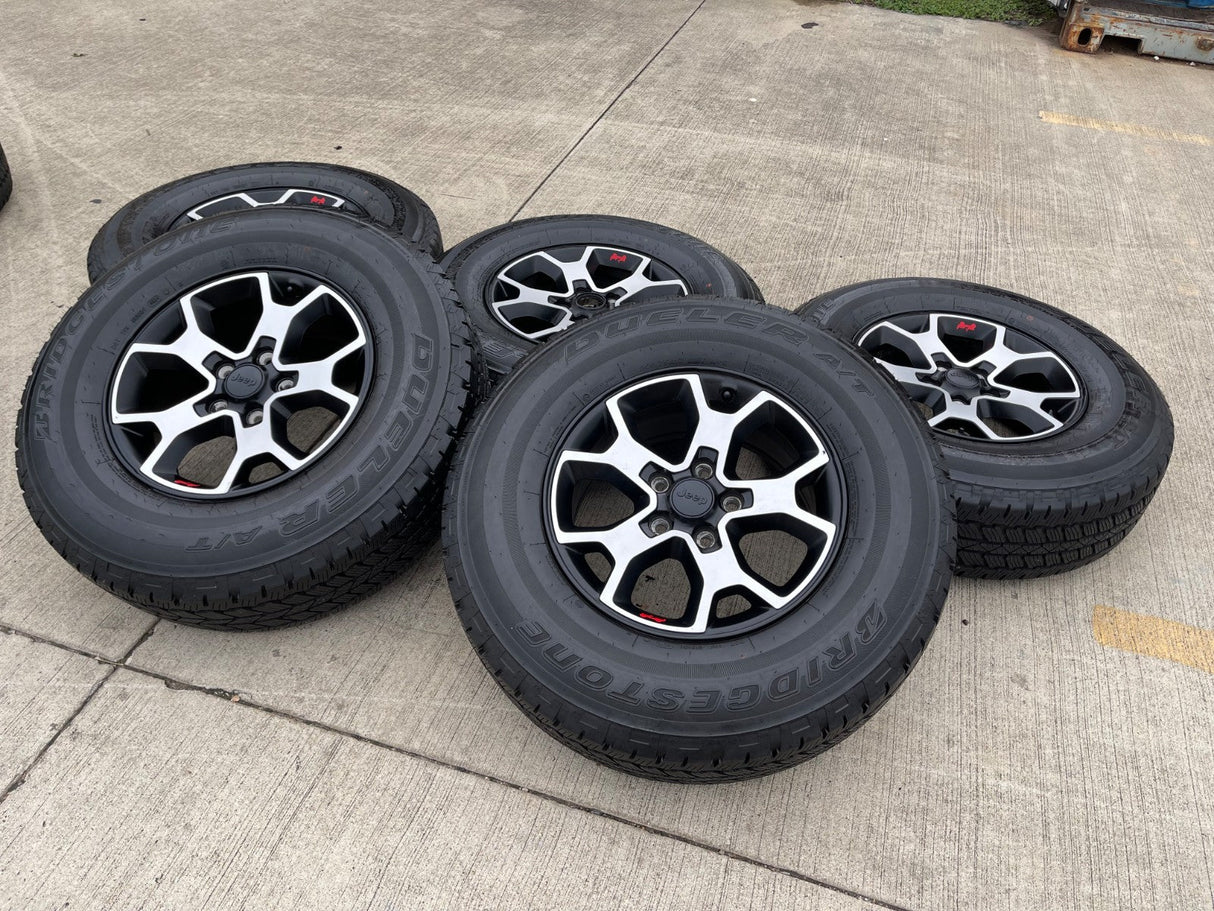 17" Jeep Wrangler Rubicon OEM 9218 wheels rims Gladiator BRIDGESTONE A/T NEW Texas Truck Tire