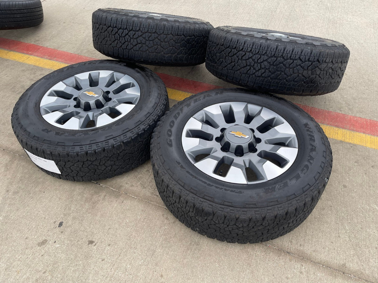 20" Chevy Silverado GMC Sierra AT4 2500 3500 OEM 5960 5947 wheels rims Texas Truck Tire
