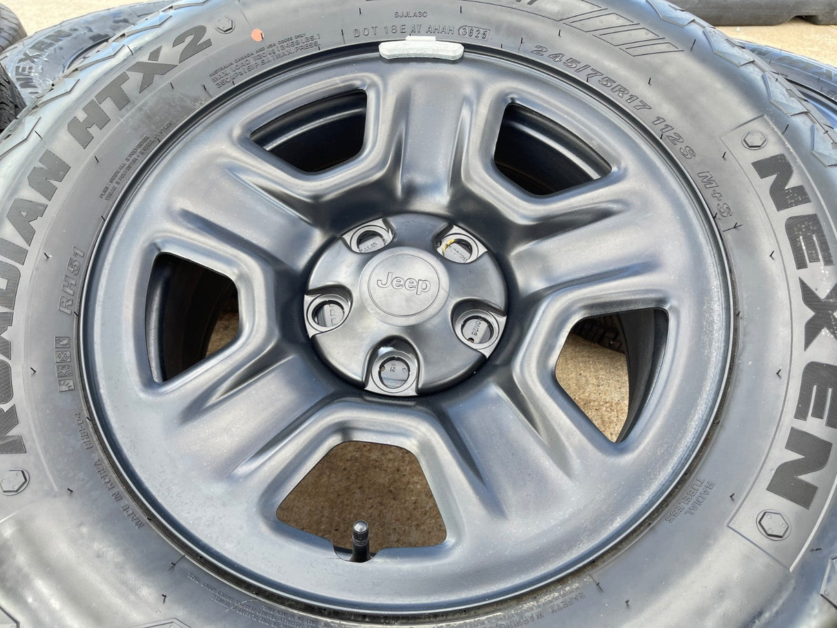 17" Jeep Gladiator OEM wheels rims Steel 9220 9240 Wrangler 2025 2026 NEW Texas Truck Tire