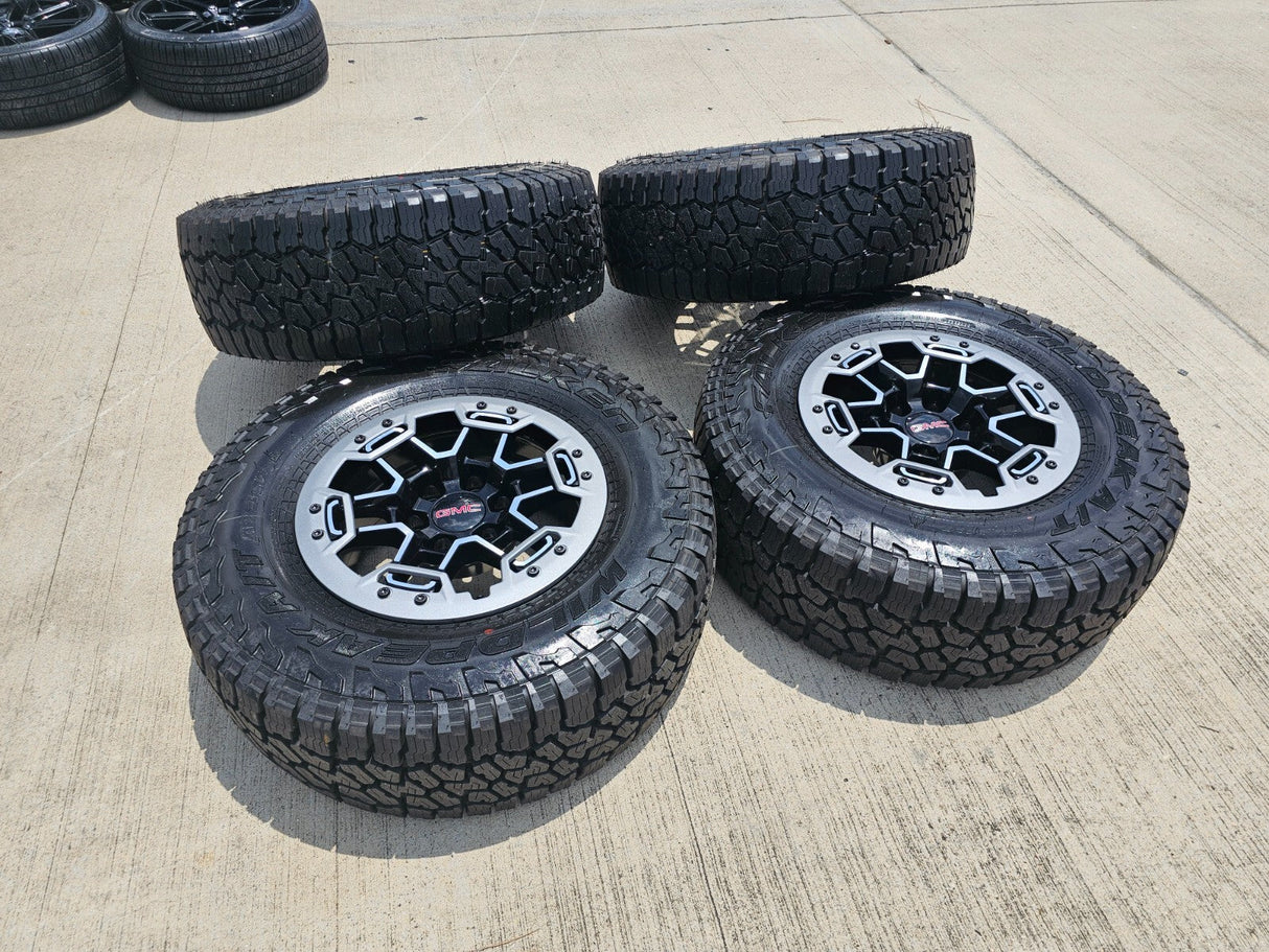 17" GMC Sierra Chevy Silverado OEM Beadlock wheels rims Canyon FALKEN A/T3 NEW Texas Truck Tire