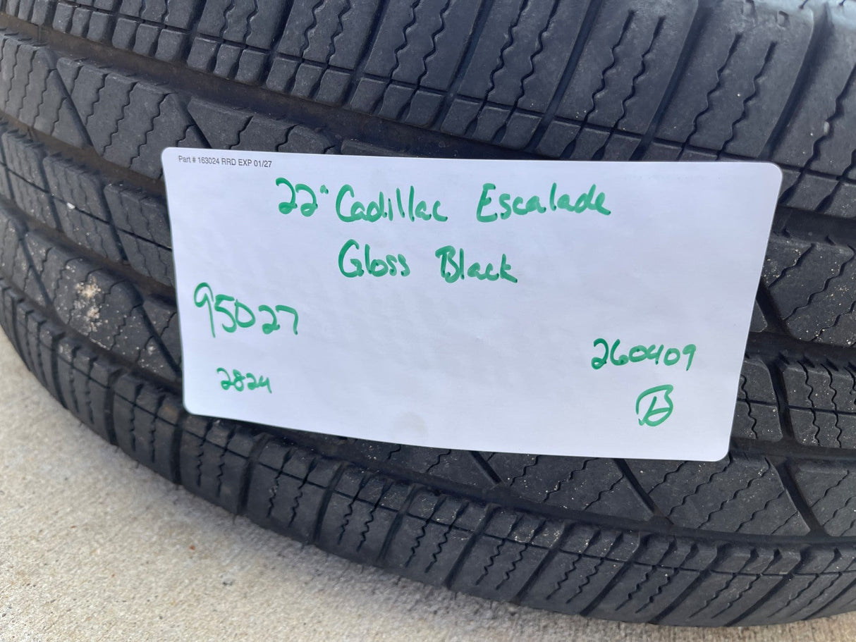22" GMC Yukon Sierra Escalade OEM 95027 4875 wheels rims BLACK 2024 2025 2026 Texas Truck Tire