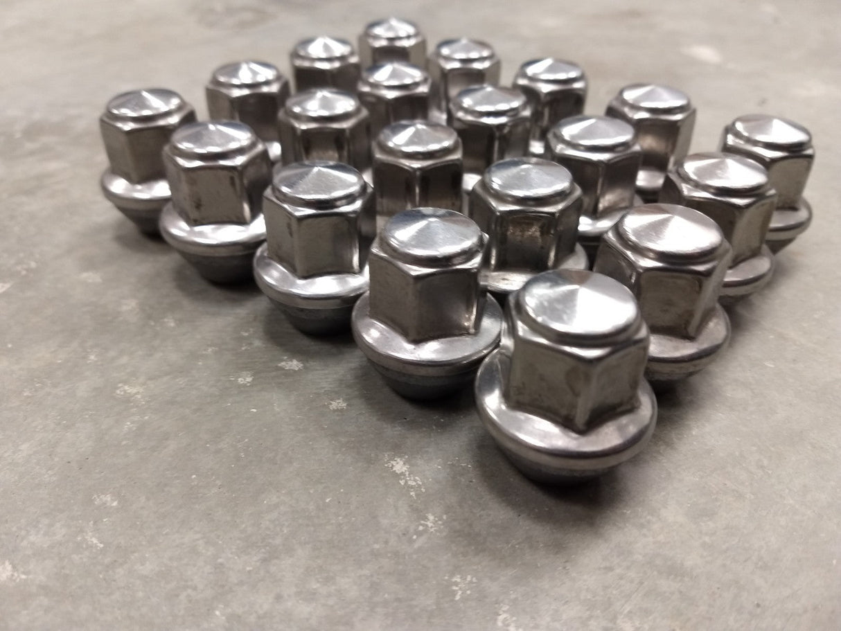 (20) 14x1.5 OEM Ford lug nuts polished Mustang OE 2015-2026 Texas Truck Tire