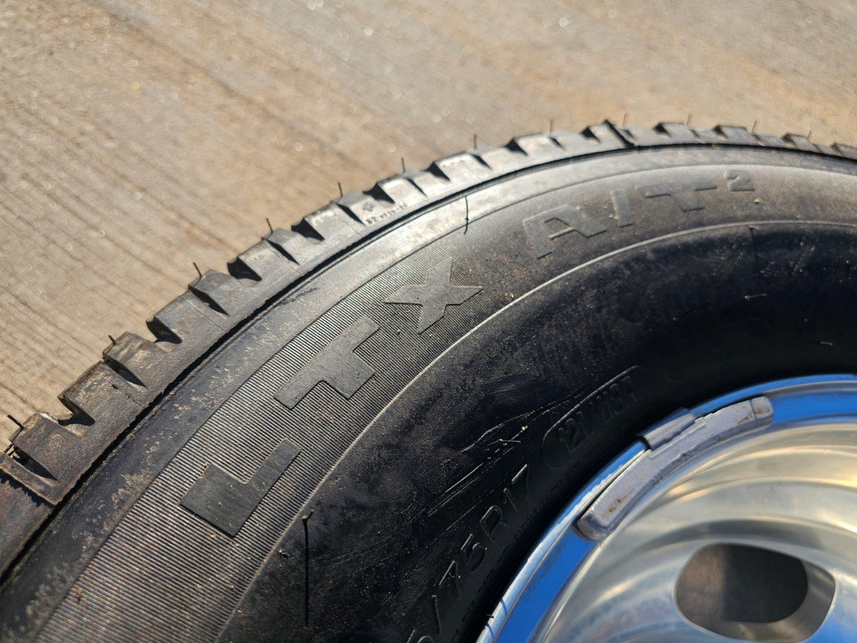 17" Ford F-350 Dually OEM rim wheel 10478 tire MICHELIN NEW Texas Truck Tire