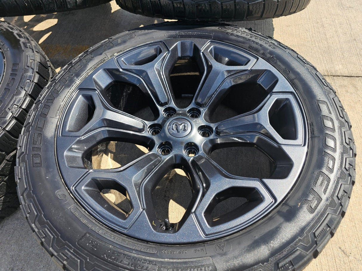 22" Dodge Ram 1500 OEM Laramie wheels LIMITED Gray 2685 2727 tires Texas Truck Tire