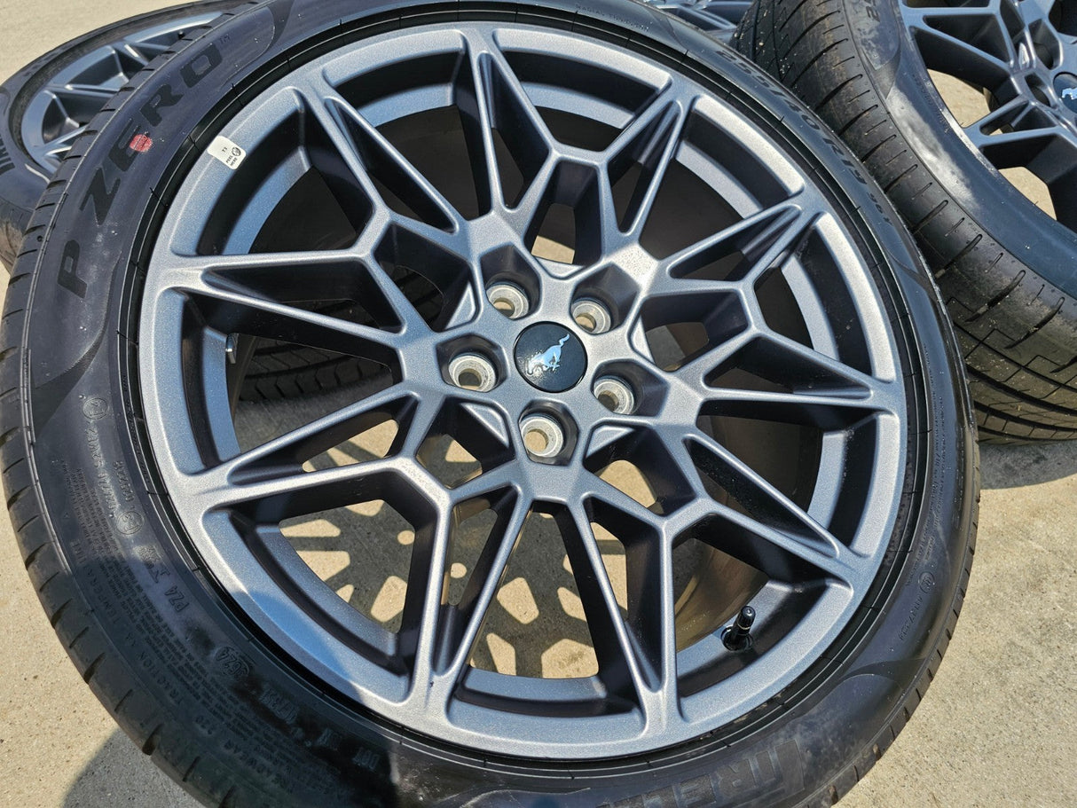 19" Ford Mustang GT Track Pack OEM 10600 10603 wheels rims 2025 2026 TPMS NEW Texas Truck Tire