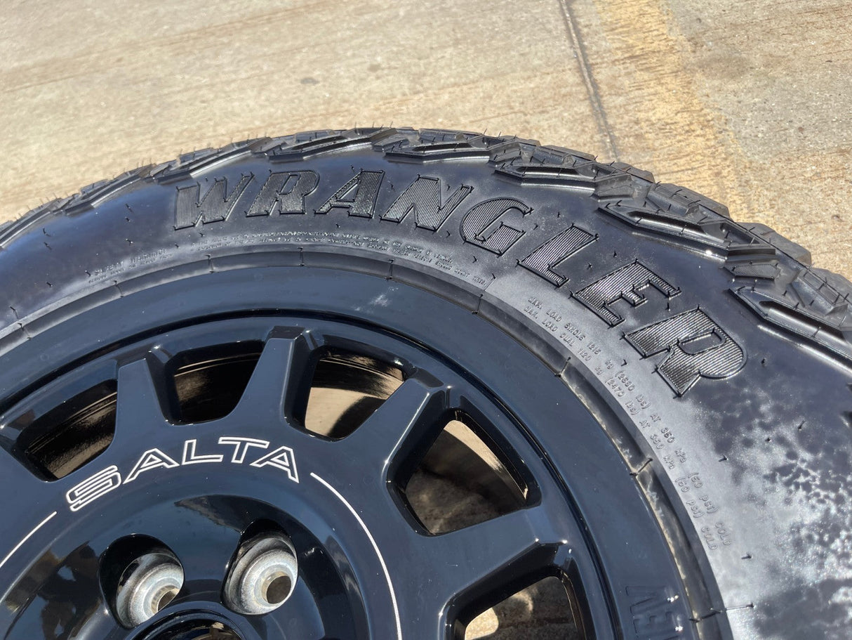(1) 18" AEV SALTA GMC Sierra AT4X Chevy Silverado OEM rim wheel 2024 2025 NEW Texas Truck Tire