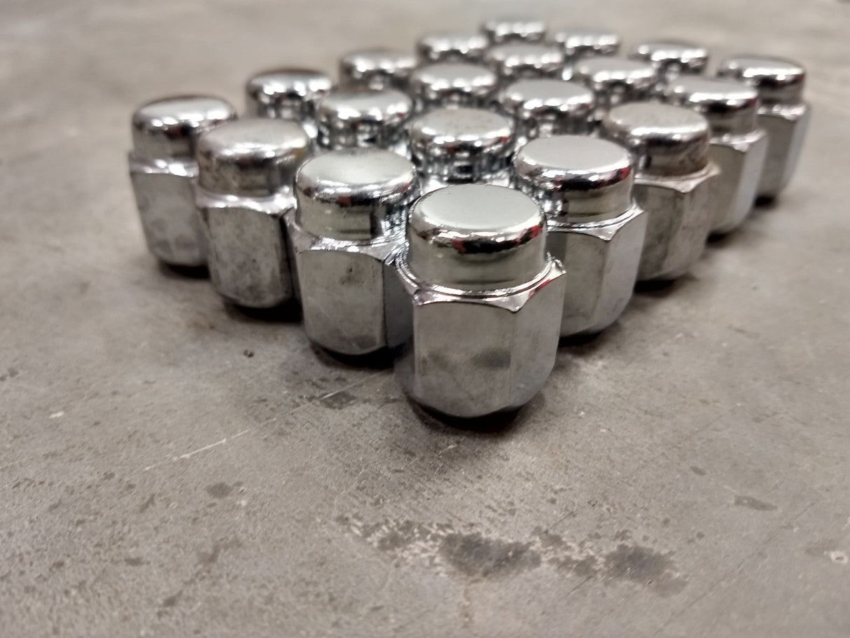 (20) OEM Toyota Tundra lug nuts polished 14x1.5 steel LX570 Sequoia Land Cruiser Texas Truck Tire