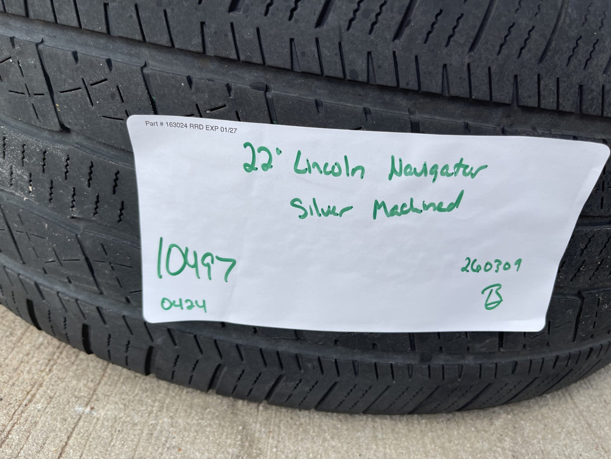 (1) 22" Lincoln Navigator BLACK LABEL OEM 10497 rim wheel 2022 2023 2024 GENERAL Texas Truck Tire