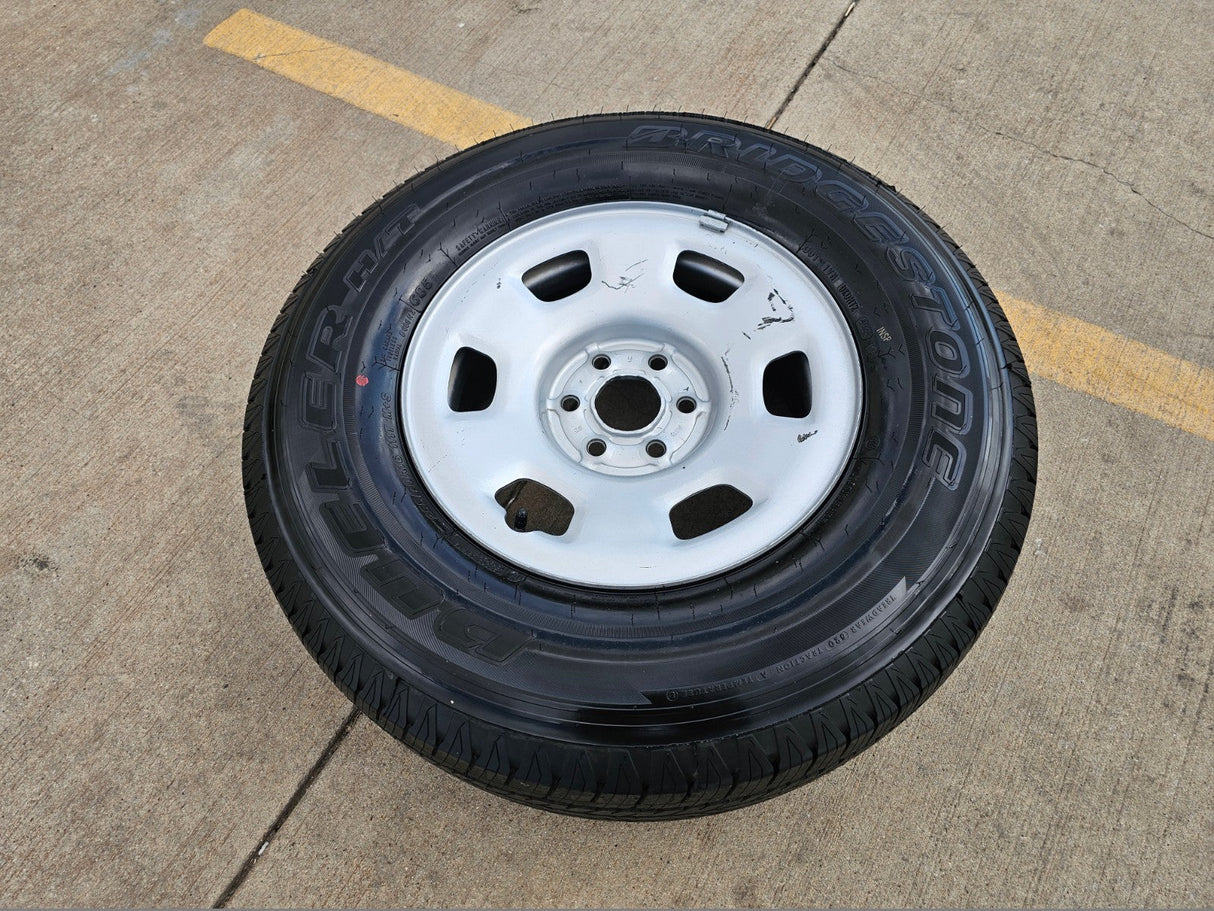 16" Chevy Colorado Z71 GMC Canyon OEM 8109 wheel rim tire spare Texas Truck Tire