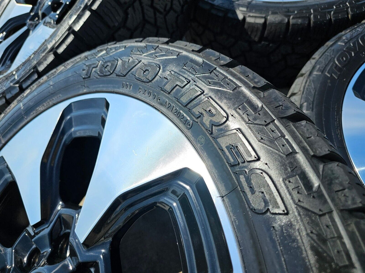22" Ford F-150 Lightning LIMITED OEM rims wheels 10472 Expedition TOYO A/T Texas Truck Tire