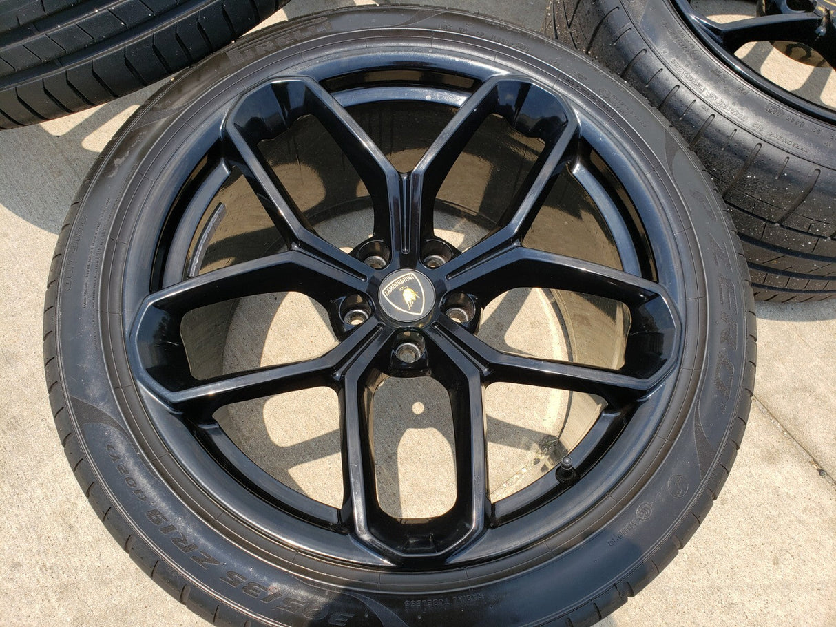 19" Lamborghini Huracan LP580 OEM wheels rims tires OE Kari 2020 2021 2022 2023 Texas Truck Tire