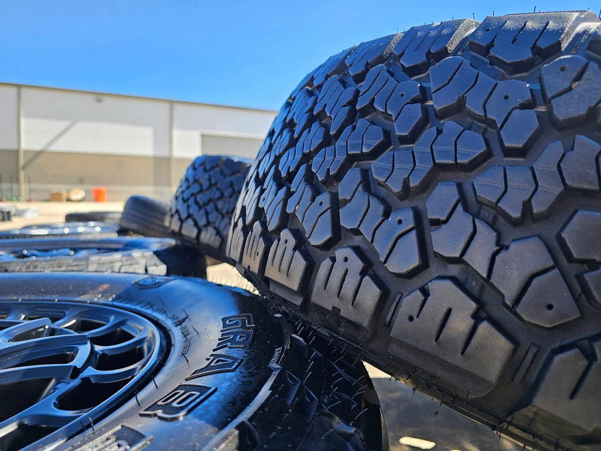 18" Toyota Tundra TSS T FORCE TRD OEM black wheels rims Sequoia GENERAL A/TX Texas Truck Tire
