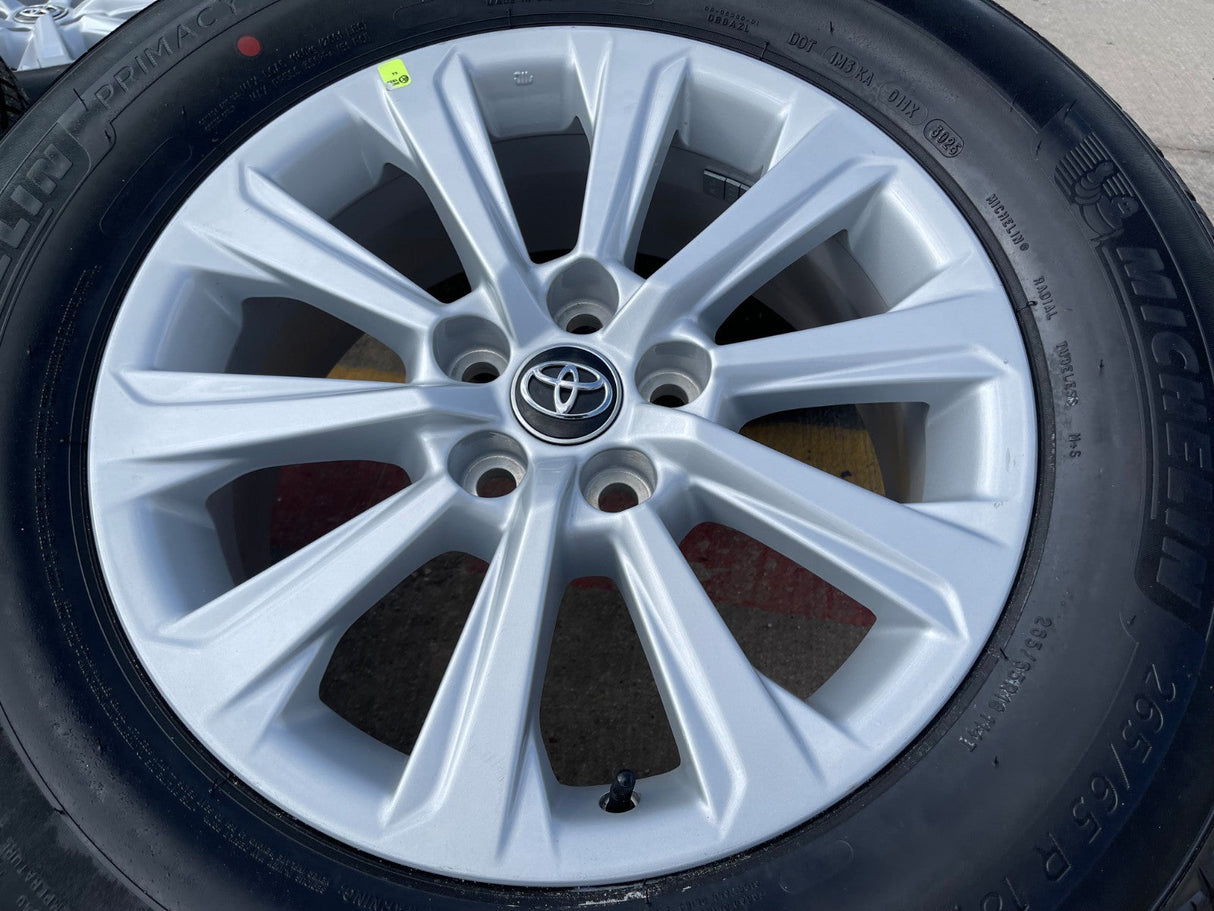18" Toyota Grand Highlander OEM 10525 wheels rims tires Lexus TX350 NEW MICHELIN Texas Truck Tire