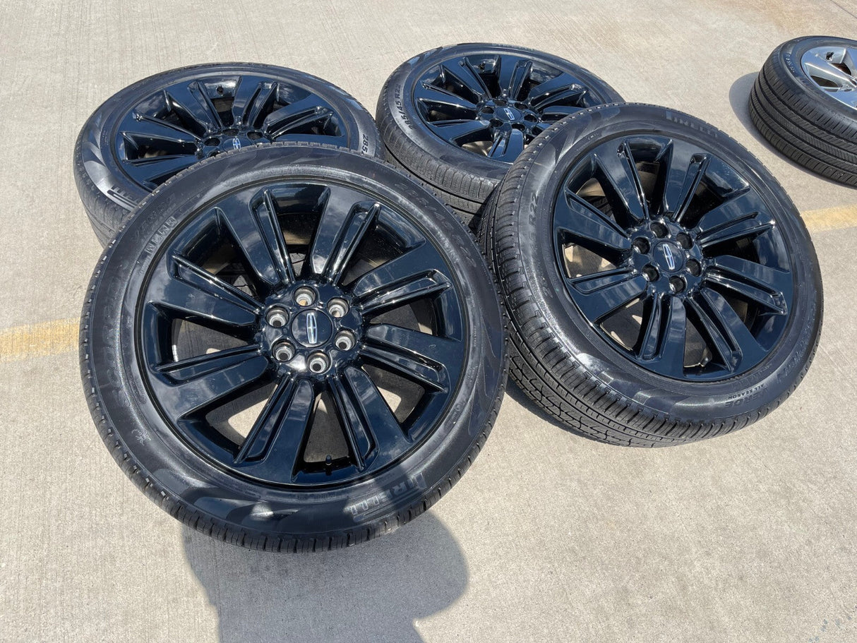 22" Lincoln Navigator OEM rims wheels Black Label 95384 10496 2022 2023 2025 NEW Texas Truck Tire