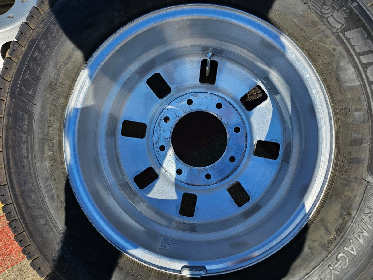 18" GMC Sierra 3500 DENALI Dually rims wheels OEM 14127 14129 8x210 MICHELIN NEW Texas Truck Tire