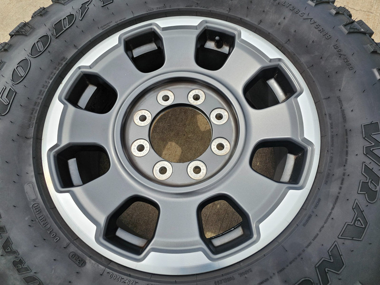 (1) 18" Ford F-250 F-350 OEM TREMOR 10482 rim wheel DURATRAC Spare Texas Truck Tire