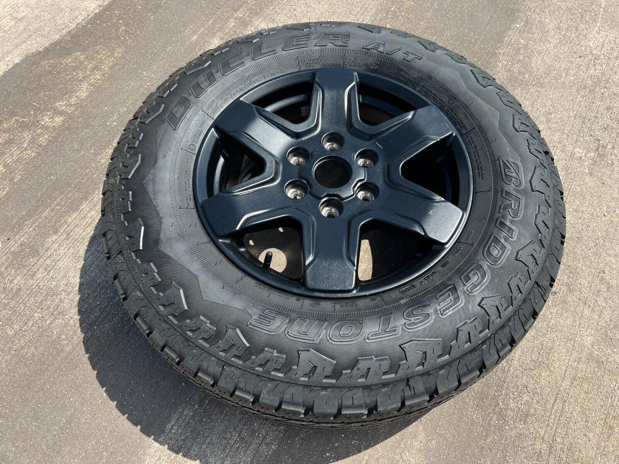 17" Ford Bronco wheel rim 95292 10383 SASQUATCH Ranger 2021 2022 2023 2024 NEW Texas Truck Tire