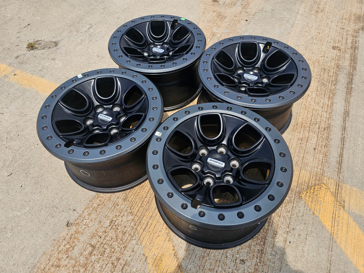 17" Ford F-150 Raptor OEM BEADLOCK rims wheels 10459 95210 NEW Texas Truck Tire
