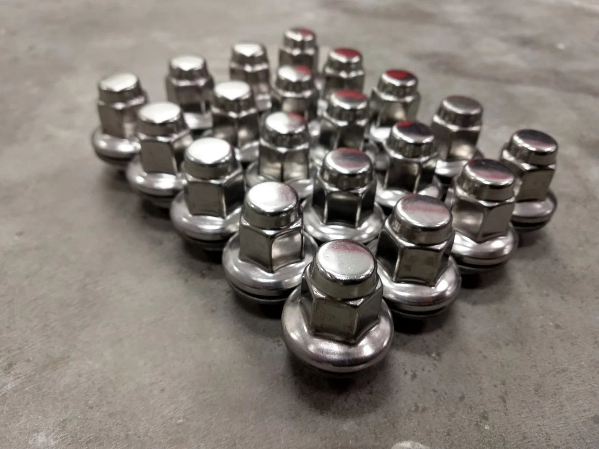 20) 14x1.5 OEM Toyota Tundra lug nuts washer polished LX570 Sequoia Land Cruiser Texas Truck Tire
