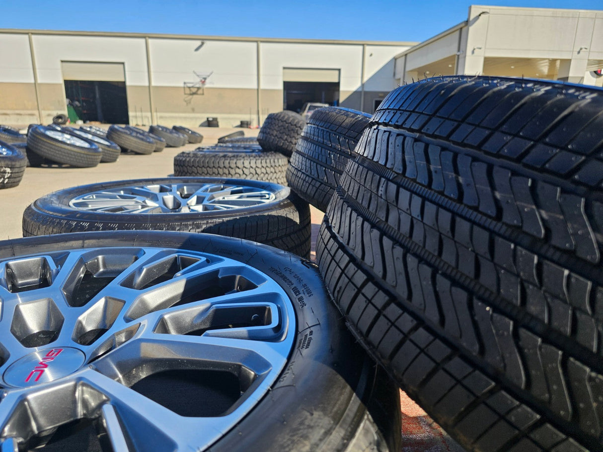 22" GMC Yukon Sierra DENALI OEM wheels rims Tahoe tires 2024 2025 2026 NEW Texas Truck Tire