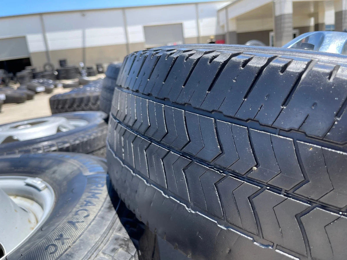 17" Chevy Silverado GMC Sierra 3500 Dually simulator rims wheels OEM 8094 Texas Truck Tire