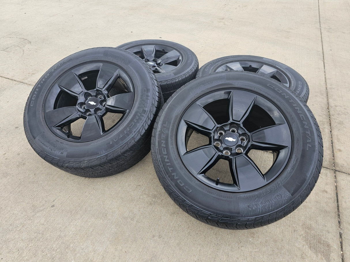 18" Chevy Colorado REDLINE OEM wheels rims 5747 5818 tires 2019 2020 2021 2022 Texas Truck Tire