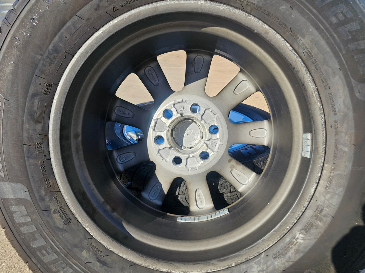 18" Toyota Land Cruiser OEM TRD black wheel rim 95952 Tundra Sequoia Texas Truck Tire