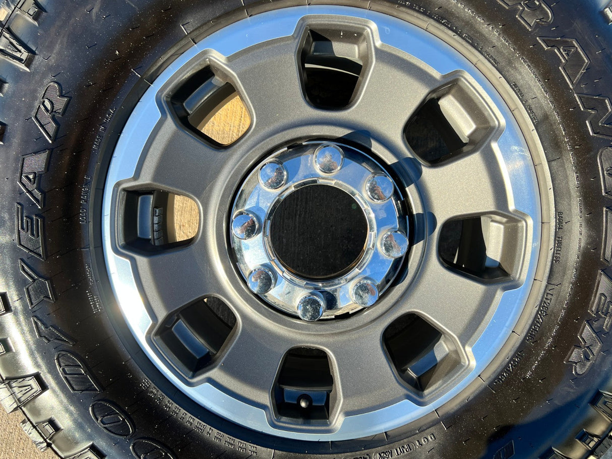 18" Ford F-250 F-350 OEM TREMOR rims wheels 10482 tires 35" DURATRAC R/T Texas Truck Tire