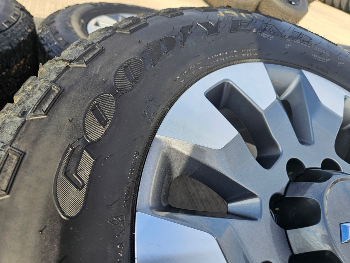 20" Chevy Silverado GMC Sierra AT4 2500 3500 OEM 5960 5947 wheels rims NEW Texas Truck Tire